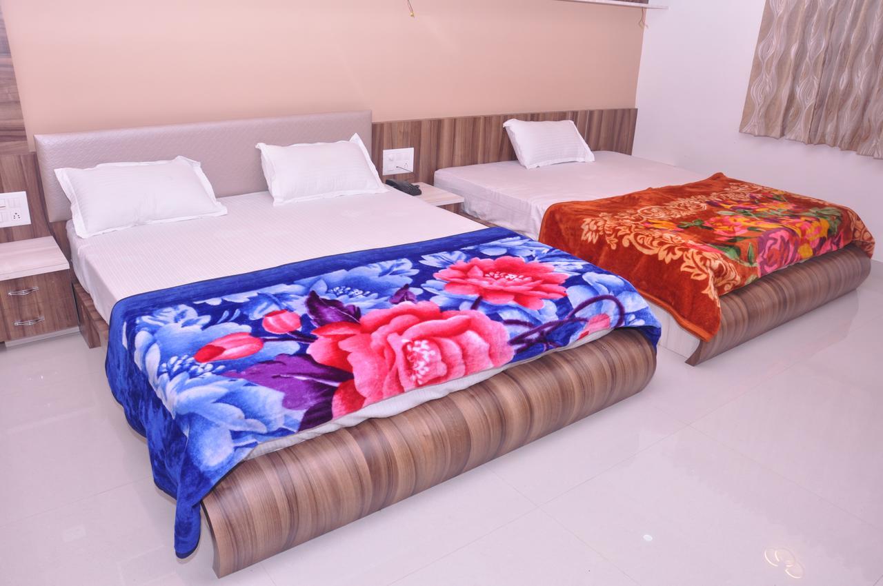 Hotel Amar Palace Ābu Road 外观 照片